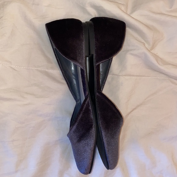 Chinese Laundry Velvet Flats Size 7.5 M. Dark Steel Grey Color. - Picture 3 of 9